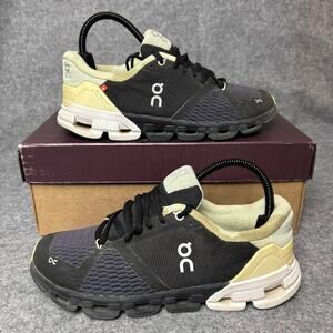 On Cloudflyer Gray White Athletic Sneakers Running Shoes Womens Size 8.5 US